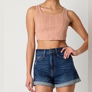 Scoop Neck Sleeveless Tank Top (Bust 30.5”Length 17”)